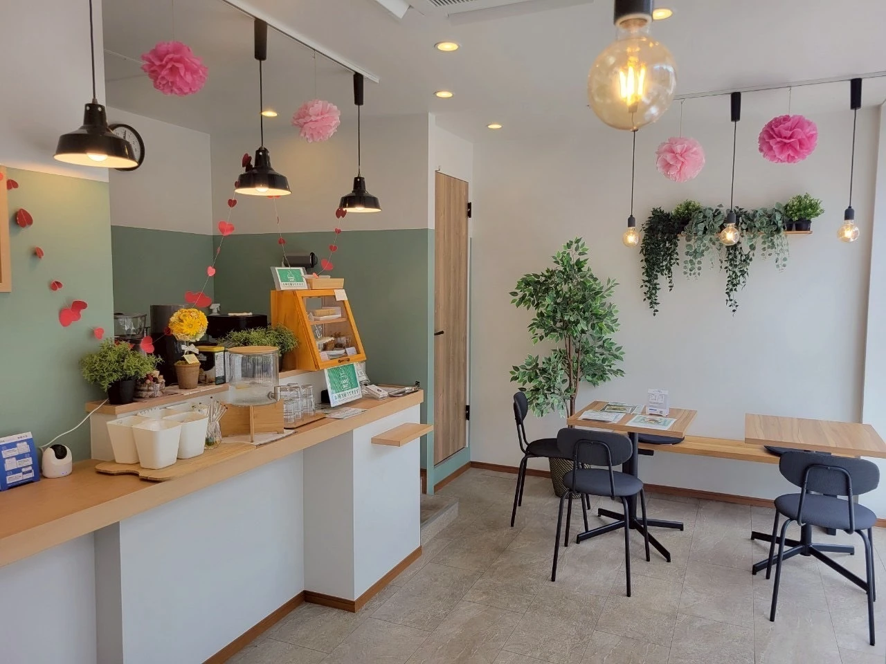 横浜のカフェでリラックス